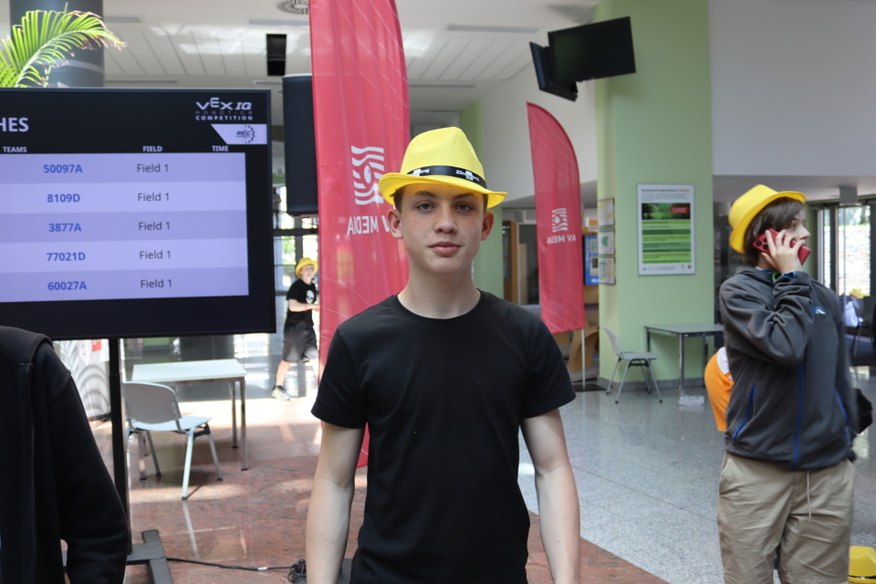 Roboti ve Zlíně zabodovali: tým Python se probojoval do finále VEX IQ Czech Open